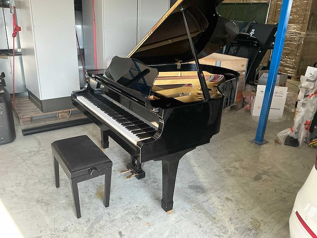 Yamaha c3 vleugel - afbeelding 12 van  19