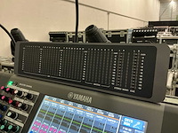 Yamaha cl3 digitale mixer met meter bridge - afbeelding 9 van  12