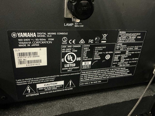 Yamaha cl3 digitale mixer met meter bridge - afbeelding 2 van  13