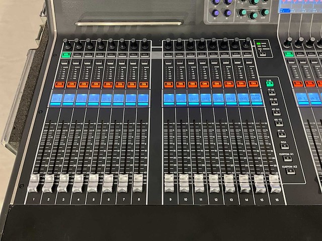 Yamaha cl5 digitale mengtafel - afbeelding 4 van  7