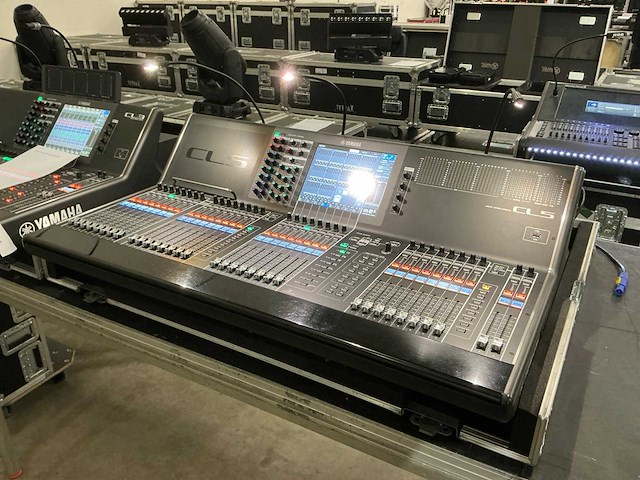 Yamaha cl5 digitale mixer - afbeelding 1 van  11