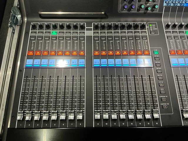 Yamaha cl5 digitale mixer - afbeelding 6 van  11