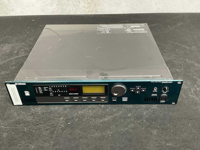 Yamaha dme24n systeem processor - afbeelding 3 van  4