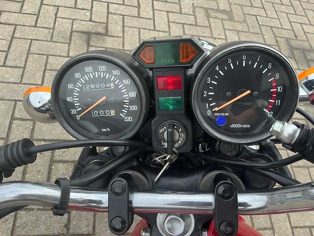 Yamaha dohc 750 motorfiets 3 cilinder - afbeelding 7 van  15