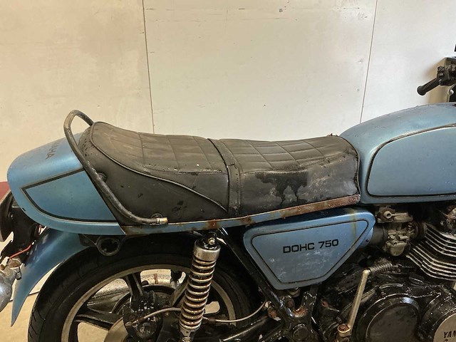 Yamaha dohc750 oldtimer - afbeelding 16 van  17