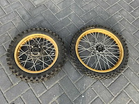 Yamaha dt 125 lc 57u motorfiets - afbeelding 8 van  17