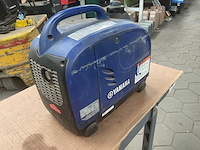 Yamaha ef 1000is invertor / generator - afbeelding 1 van  8