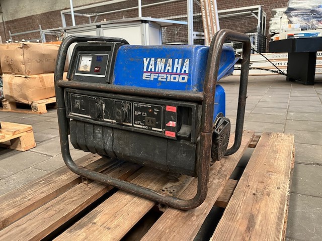 Yamaha ef2100 generator - afbeelding 1 van  5
