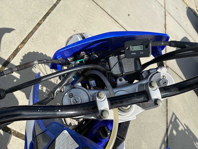 Yamaha enduro wr 400 f motorfiets - afbeelding 6 van  14