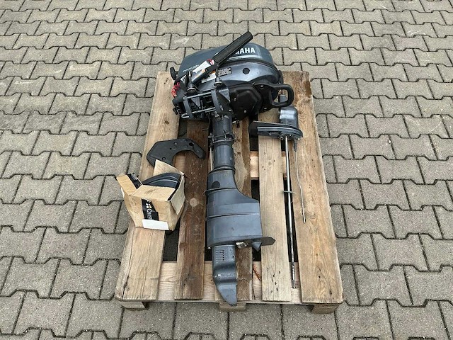 Yamaha f6cmh four stroke buitenboordmotor - afbeelding 1 van  6