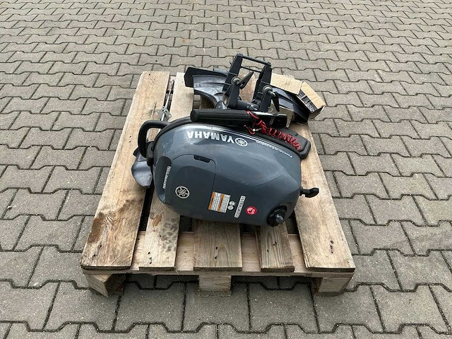 Yamaha f6cmh four stroke buitenboordmotor - afbeelding 4 van  6
