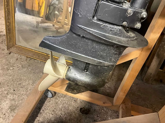 Yamaha four stroke 8 pk buitenboordmotor - afbeelding 8 van  11