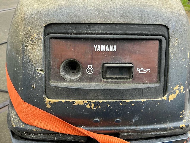 Yamaha fourstroke 9,9 pk buitenboordmotor - afbeelding 4 van  14