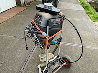 Yamaha fourstroke 9,9 pk buitenboordmotor - afbeelding 10 van  14