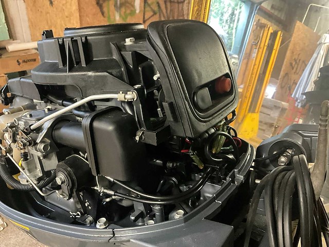 Yamaha ft9.9de buitenboordmotor - afbeelding 4 van  14