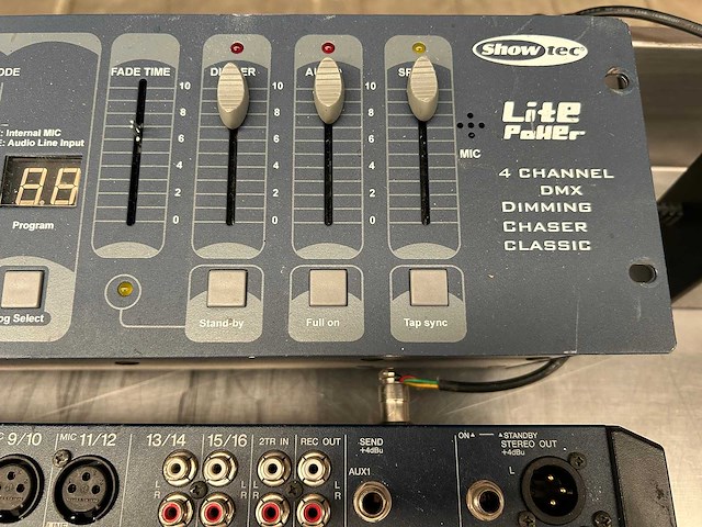 Yamaha mg166c mengpaneel met showtec lite power dmx controller - afbeelding 3 van  6