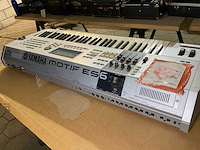 Yamaha motif es6 synthesizer keyboard - afbeelding 6 van  9