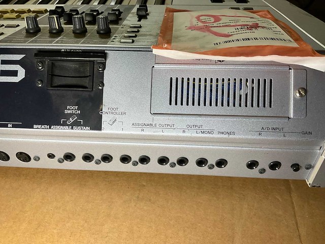 Yamaha motif es6 synthesizer keyboard - afbeelding 7 van  9