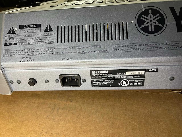 Yamaha motif es6 synthesizer keyboard - afbeelding 8 van  9
