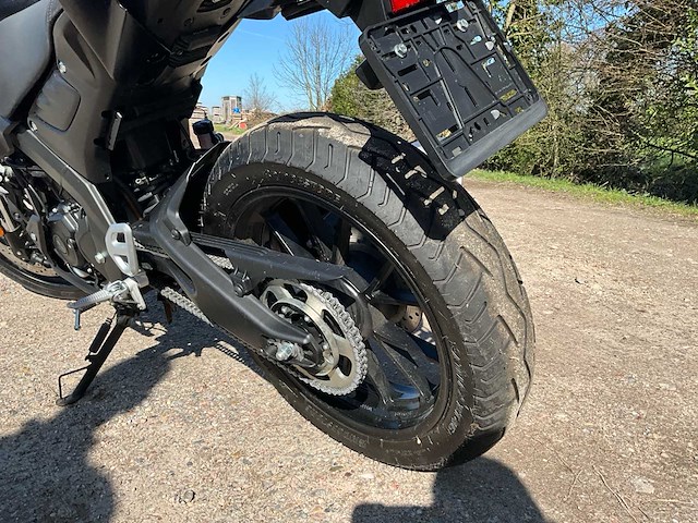 Yamaha mt-125 motorfiets - afbeelding 10 van  18