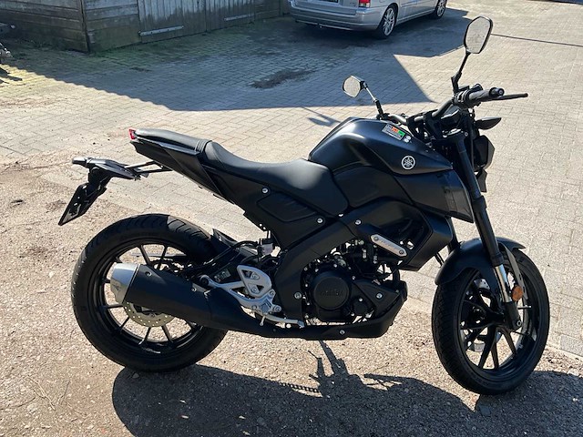 Yamaha mt-125 motorfiets - afbeelding 15 van  18
