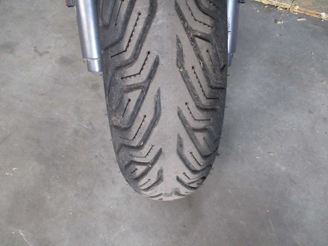 Yamaha neo's - snorscooter - injectie - scooter - afbeelding 8 van  13