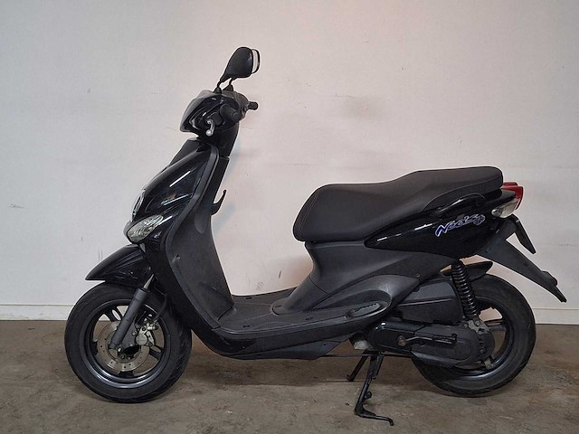 Yamaha neo's 45km bromscooter 4-takt - afbeelding 1 van  7