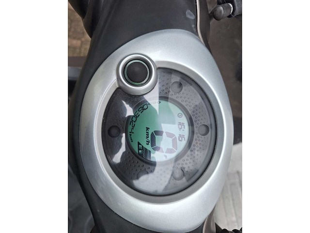 Yamaha neo´s 45km bromscooter 4-takt - afbeelding 2 van  7