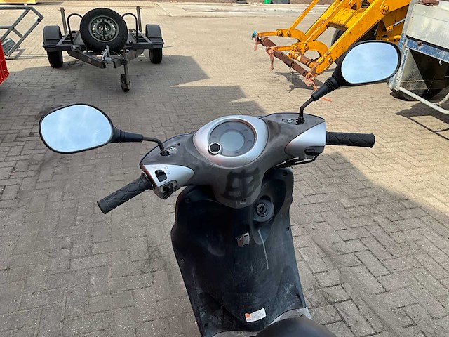 Yamaha neos scooter - afbeelding 3 van  13
