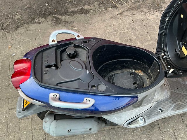 Yamaha neos scooter - afbeelding 5 van  13