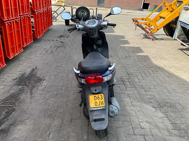 Yamaha neos scooter - afbeelding 9 van  13