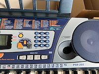 Yamaha psr-260 keyboard - afbeelding 4 van  7