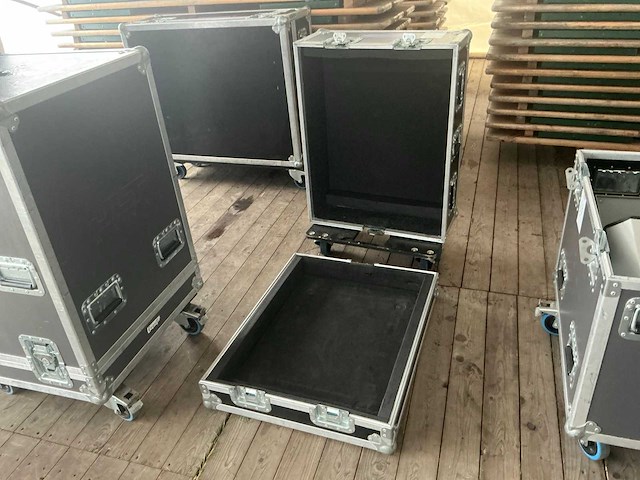 Yamaha qls flightcase - afbeelding 2 van  3