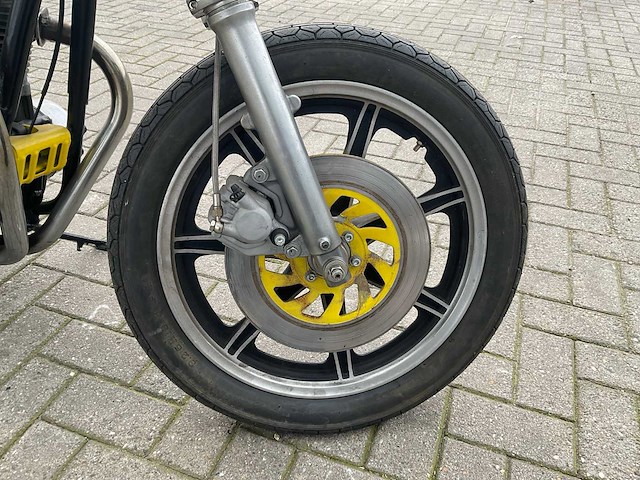 Yamaha racing x650 motorfiets - afbeelding 8 van  13