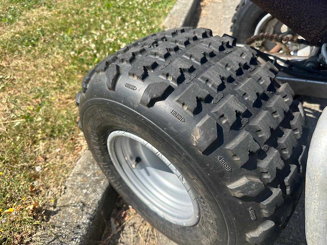 Yamaha raptor 250 quad - afbeelding 7 van  7