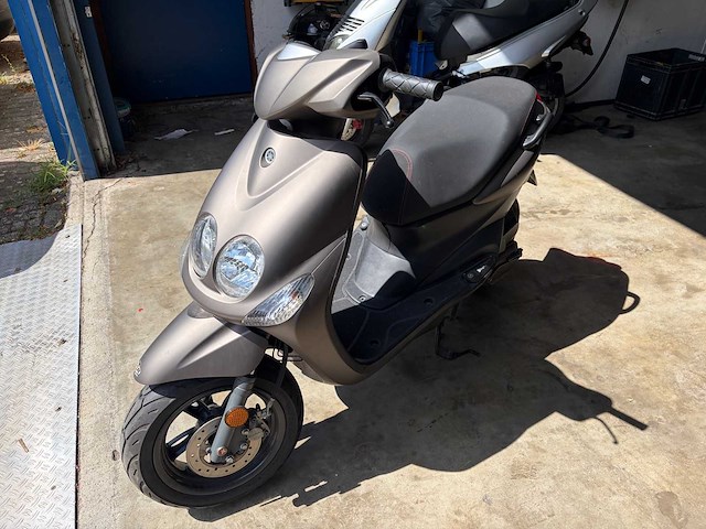 Yamaha snorscooter neo's 4 scooter - afbeelding 1 van  26