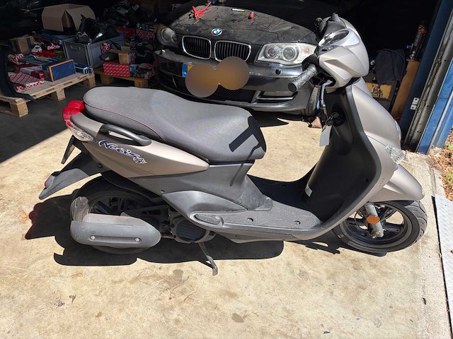Yamaha snorscooter neo's 4 scooter - afbeelding 24 van  26