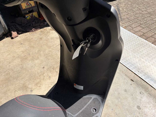 Yamaha snorscooter neo's 4 scooter - afbeelding 26 van  26