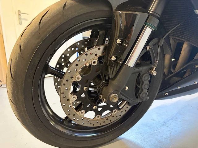 Yamaha sport yzf-r1 motorfiets - afbeelding 4 van  42