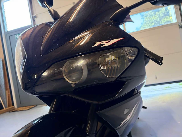 Yamaha sport yzf-r1 motorfiets - afbeelding 35 van  42