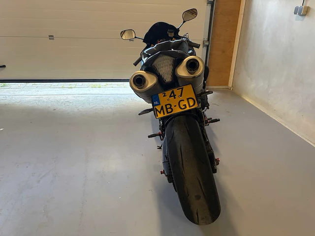 Yamaha sport yzf-r1 motorfiets - afbeelding 23 van  42