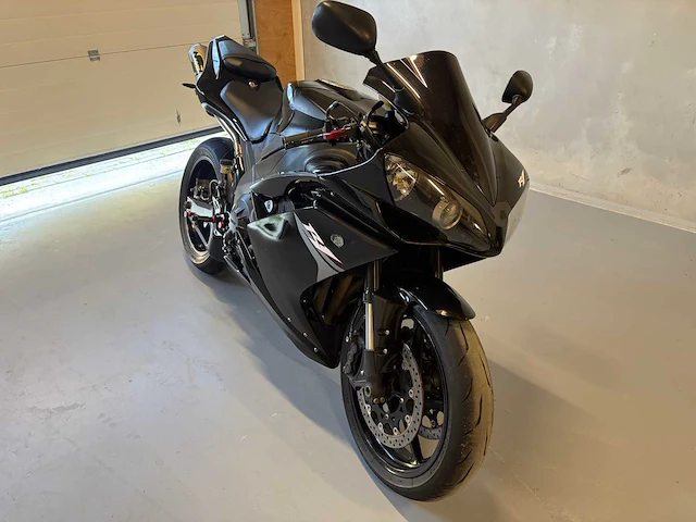 Yamaha sport yzf-r1 motorfiets - afbeelding 26 van  42