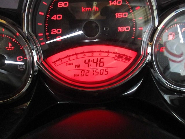 Yamaha t max 500 - motorscooter - motorcycle - afbeelding 6 van  10