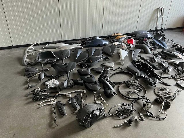 Yamaha t-max onderdelen 500 530 560 dx - sx - iron max - motorparts - afbeelding 3 van  5