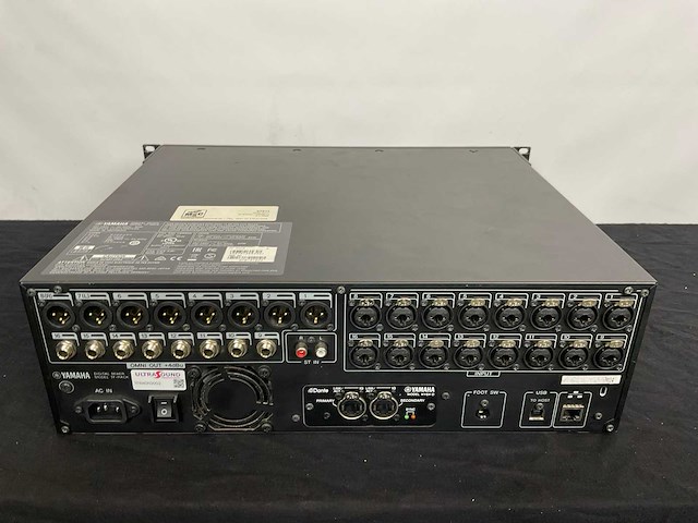 Yamaha tf-rack digitale mengtafel - afbeelding 4 van  5