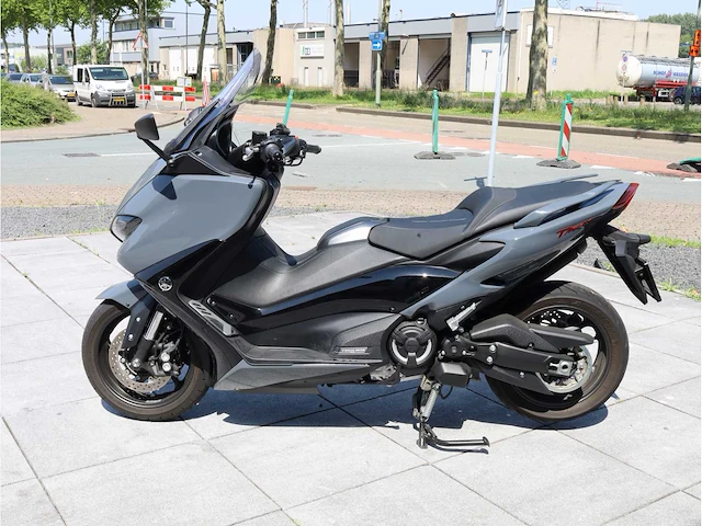 Yamaha tmax 560 techmax abs automaat 2021, 59-mp-ds - afbeelding 9 van  15