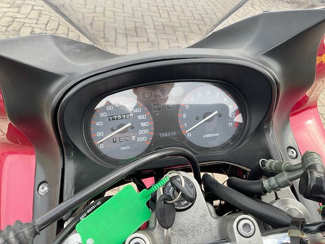 Yamaha tour diversion motorfiets - afbeelding 1 van  10