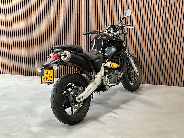 Yamaha tour mt-03 motorfiets - afbeelding 20 van  25