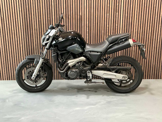 Yamaha tour mt-03 motorfiets - afbeelding 22 van  25