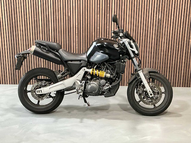 Yamaha tour mt-03 motorfiets - afbeelding 23 van  25